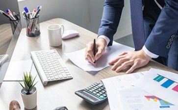 财务月度工作计划5篇
