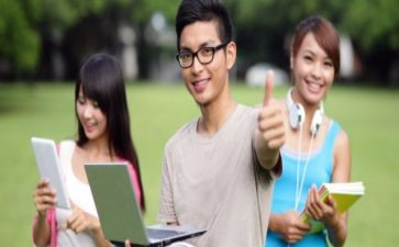 18成人礼的演讲稿5篇