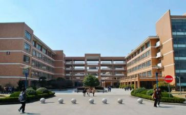大学演讲稿范文800字8篇