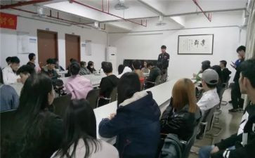 小学四年级副班长演讲稿6篇