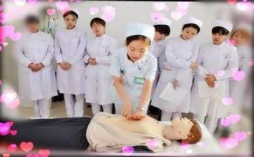 优秀男护士主要事迹7篇