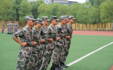 教官带军训的心得体会5篇