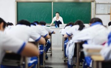 2024教师年终述职报告7篇
