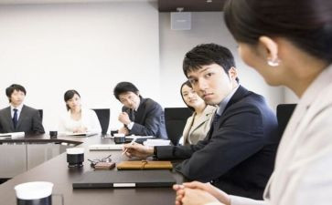 银行个人客户经理竞聘演讲稿5篇