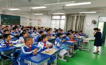 语文课演讲稿参考6篇