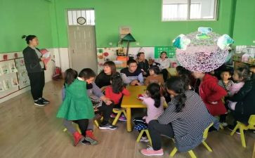 我们班的她作文600字参考5篇