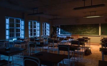 学籍卡的自我鉴定模板8篇