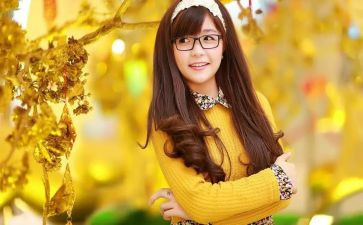 写一个女孩的作文8篇
