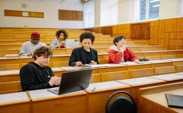 研一学期总结模板6篇